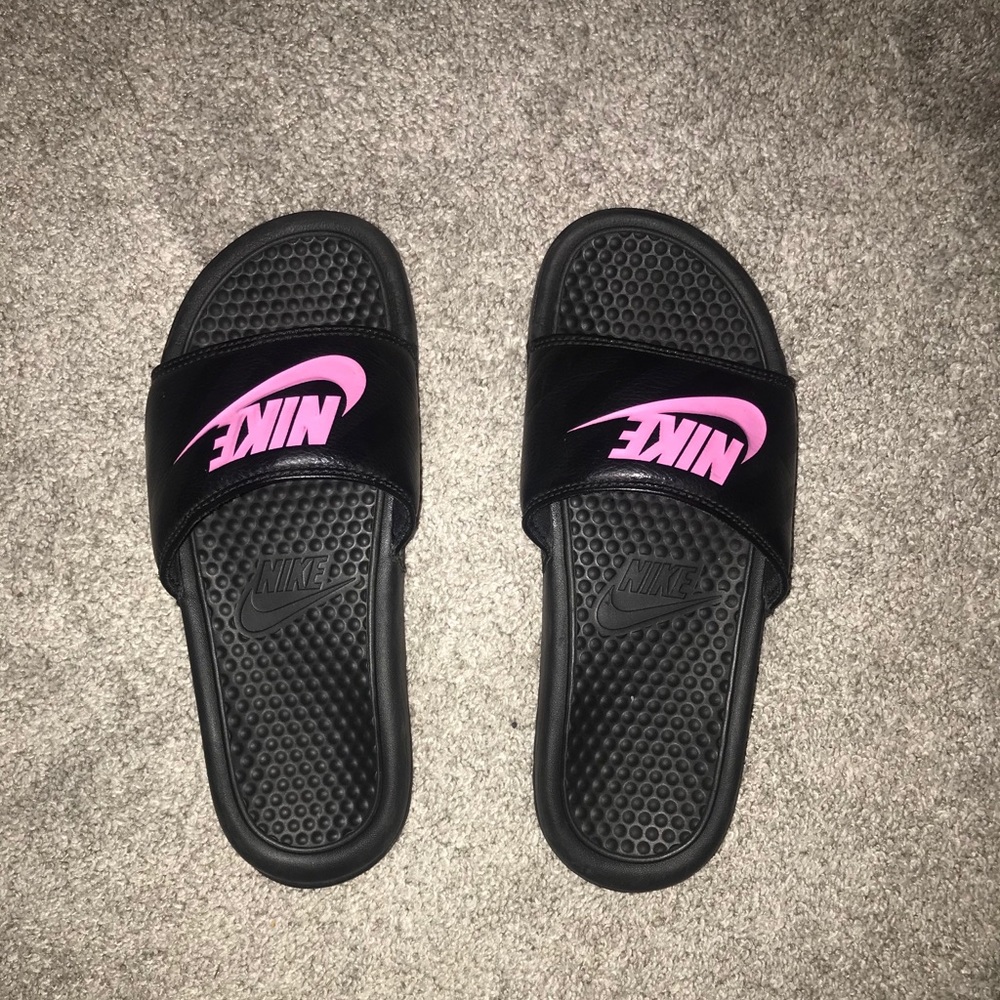 pink nike slides